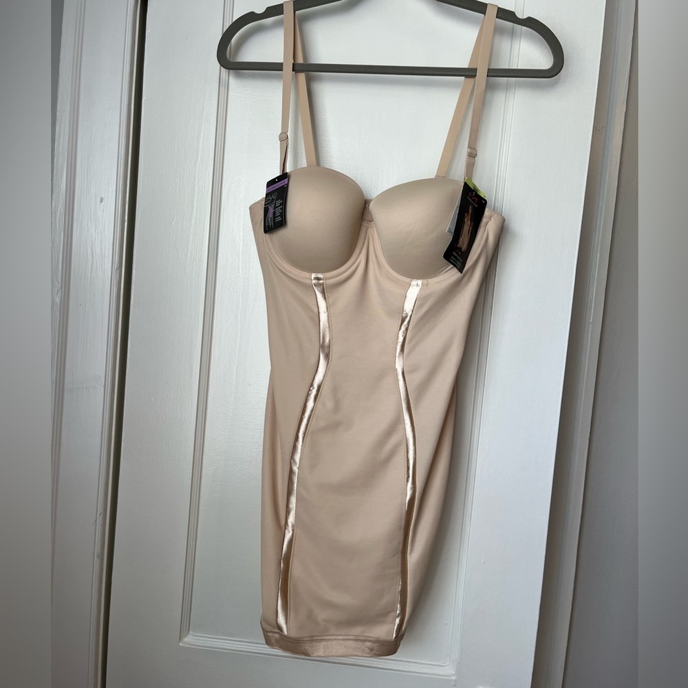 Elegant Tan Strapless Body Shaper